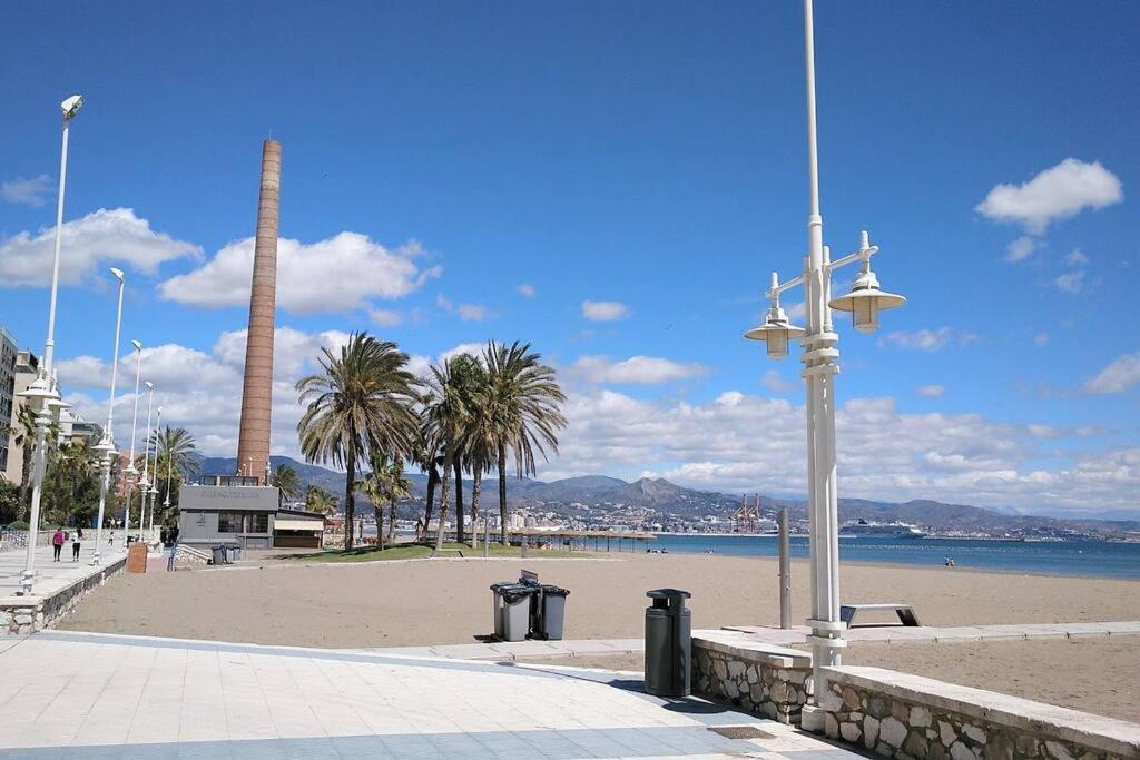 Magnifique Duplex Avec Terrasse Proche De La Plage Màlaga Exteriér fotografie